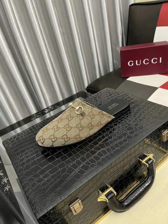 Picture of Gucci Slippers _SKUGuccisz36-44hnq11142340